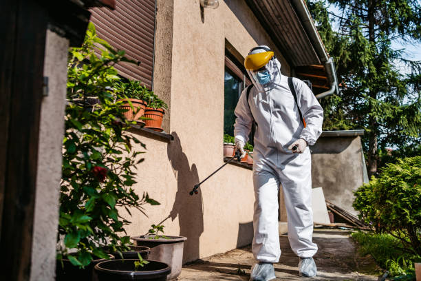 Best Best Pest Control Companies  in Farmland, IN
